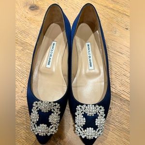 Manolo Blahnik Embellished Satin Women Flat Size 6 Blue
